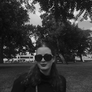 Meet your Posher, Mania